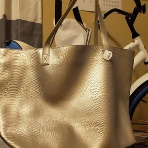 Bath and Body mothers day bag